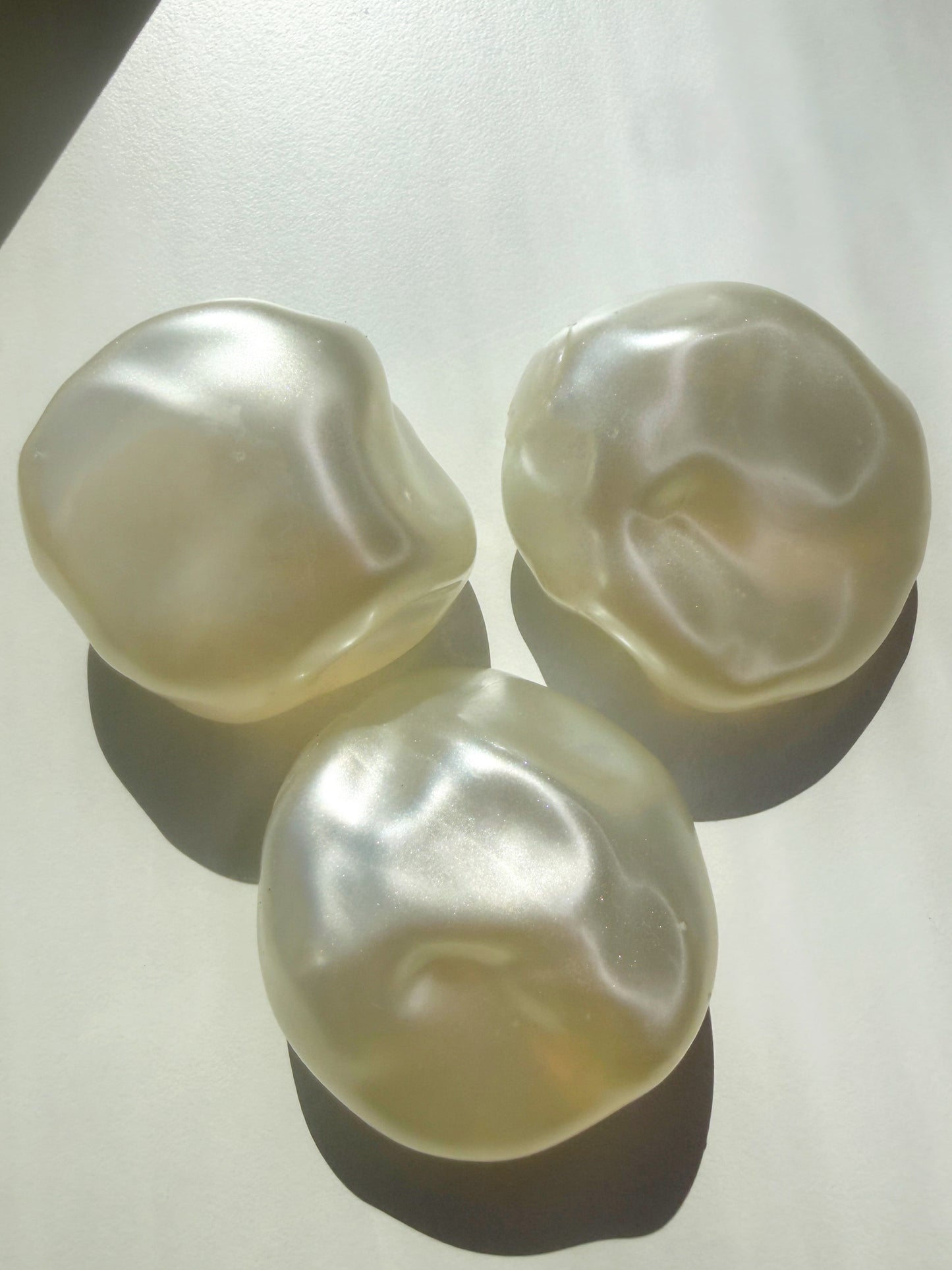 Thick Pearl Squishy
