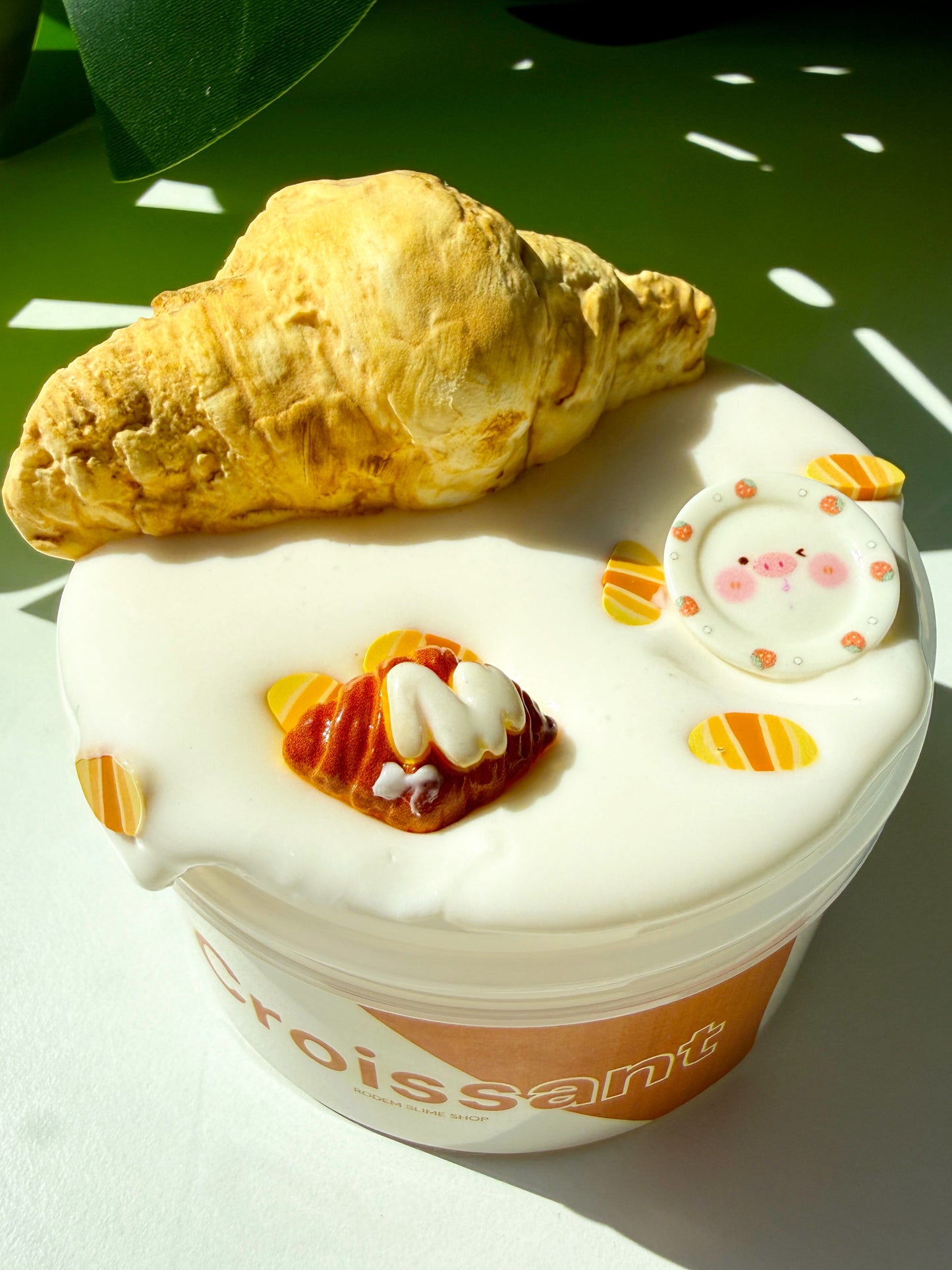 Croissant Slime