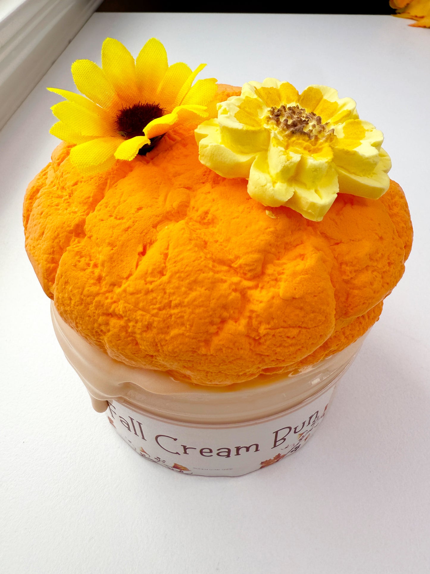 Fall Cream Bun Slime